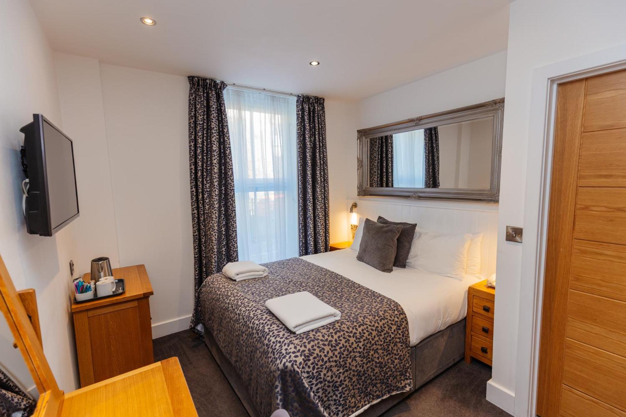 Carlton Hotel Ilfracombe Buitenkant foto